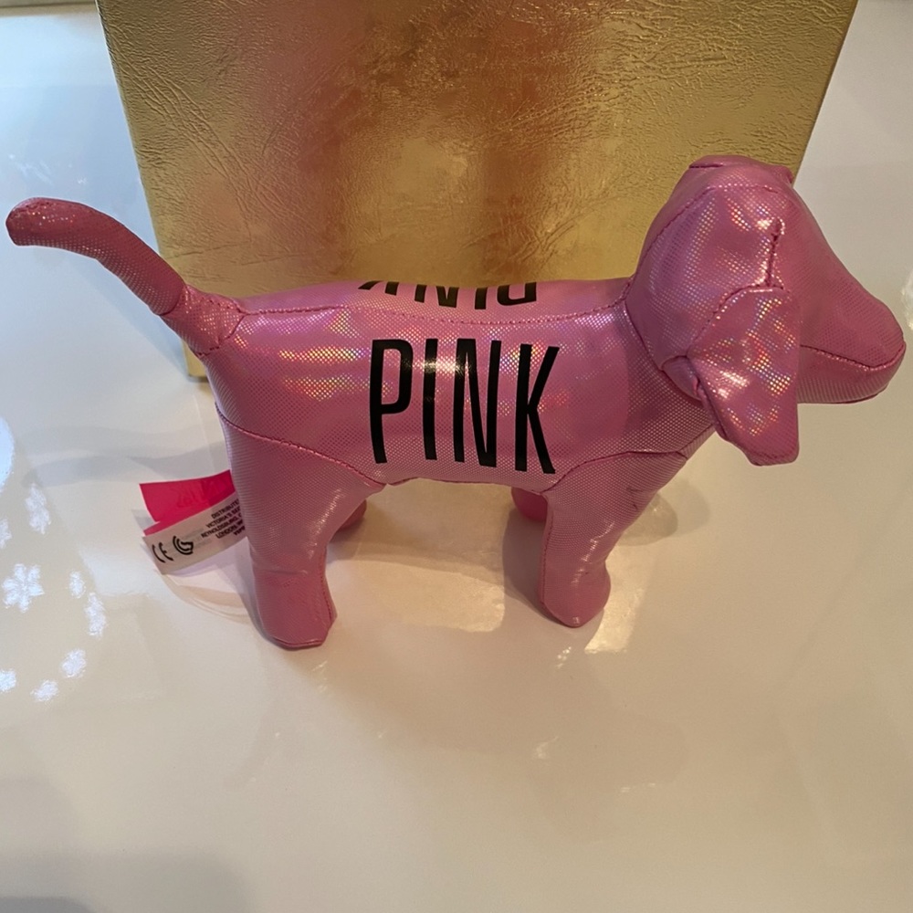 Victoria secret PINK Pink dog New